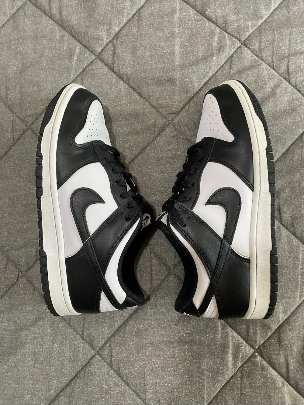 Nike Panda Dunks Low-Top Sneakers